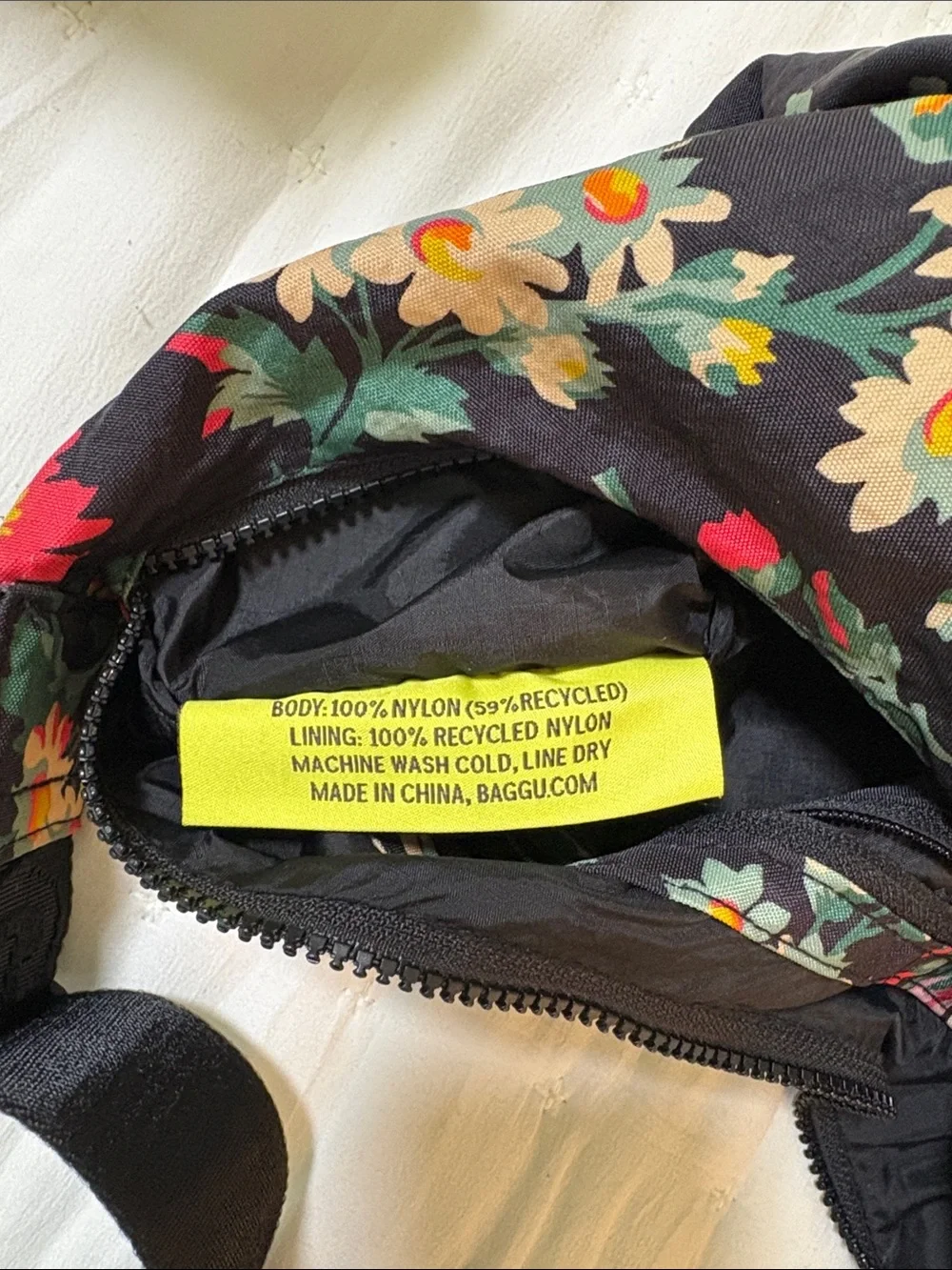 BAGGU shoulder bag